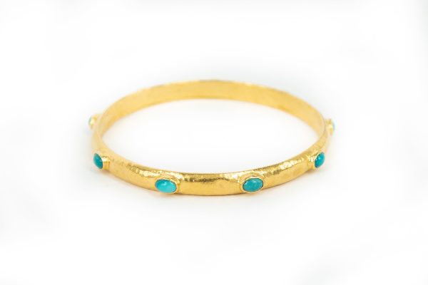 Hammered Yellow Gold Turquoise Bangle For Sale