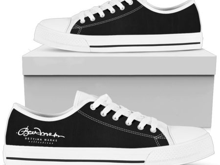 Black Signature Low Top Sneakers Online Sale